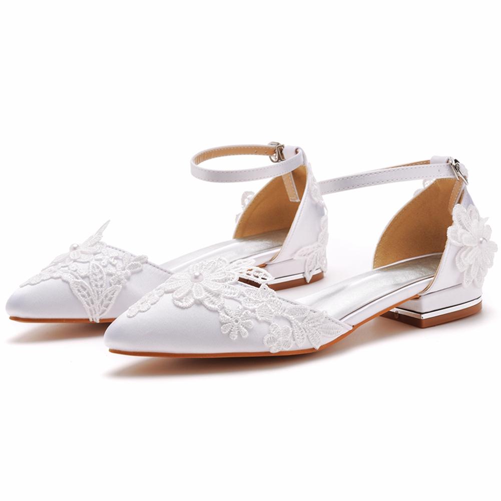 Women's 2CM High Heels White Pearl Lace Flower Silk Pointed Toe Pumps Retro Chunky Sandals Party Dress Shoes