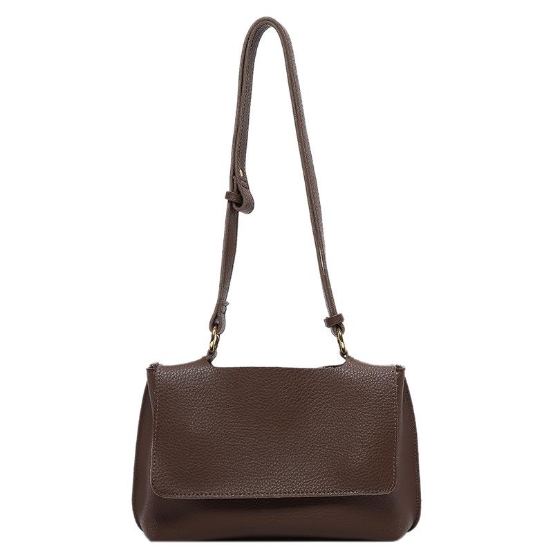 Retro Small Bag Women's New Trendy Autumn and Winter Popular Commuting Leisure Small Square Bag Fashionable Shoulder Messenger Bag