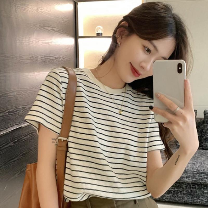 Shop   Women S Round Neck Striped Short Sleeve Knit Tee wdmS Wkn tS14483577