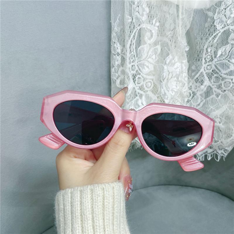 Popular Fashion Polygon Cat Eye Women Sunglasses Retro Colorful Oval Eyewear Shades UV400 Men Trending Sun Glasses