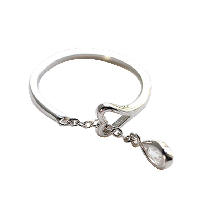Korean Creative Heart-Shaped Copper Ring with Raindrop Diamond Design