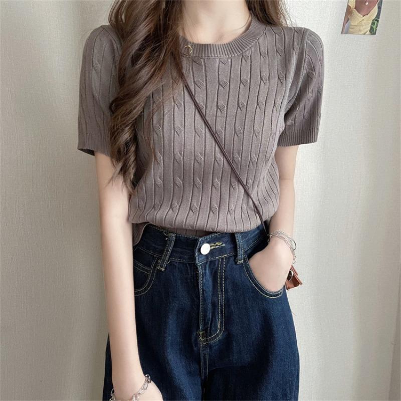 Vintage Crew Neck Short Sleeve Shirt Knitted Sweater Women's Thin Summer Design Slim Fit Short Student Top