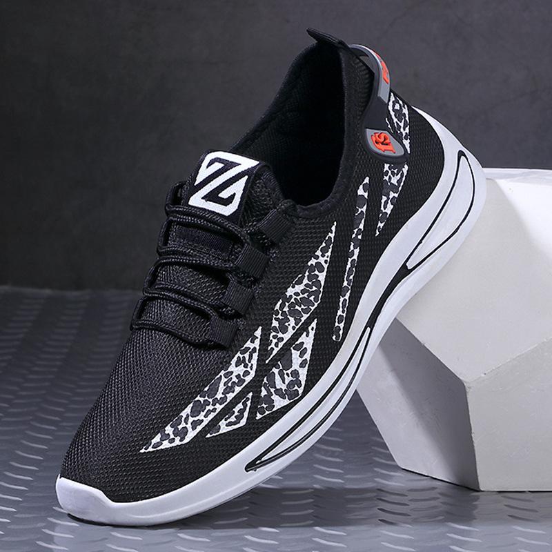 New Men's Casual Shoes Breathable Sports Running Shoes Soft Sole Lightweight Flying Woven Shoes
