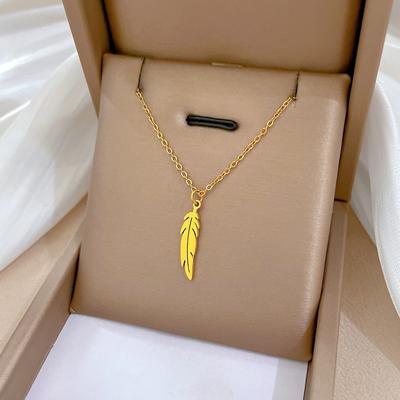 One Leaf Rich Personality Minimalist Furnace Real Gold Necklace Female Collarbone Chain With