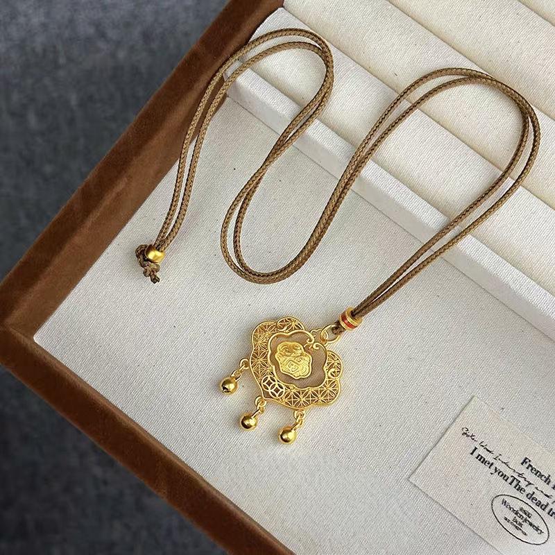 Gold Sand Filigree Ruyi Peace Lock Pendant Necklace - Women's Simulated Gold Accessory