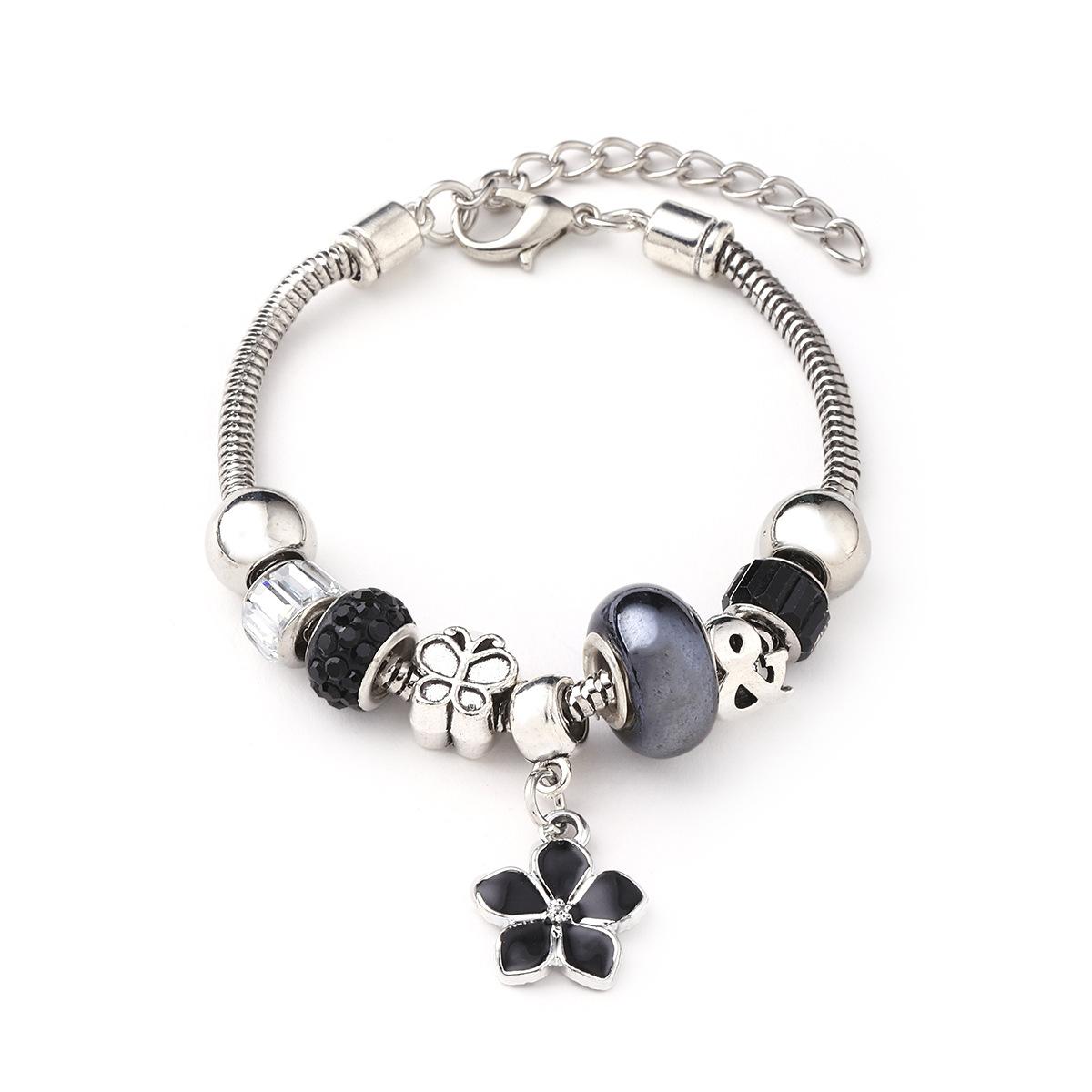 

Fashionable Multicolor Crystal Beaded Flower Pendant Geometric Glass Bead Bracelet for Women Jewelry Gift