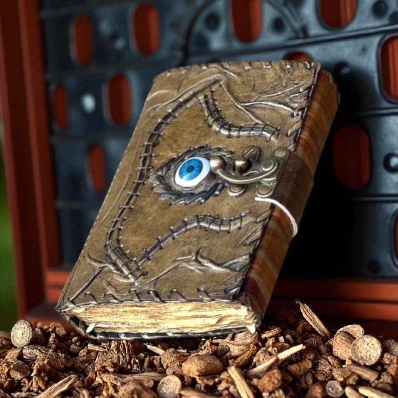 Журнал из кожи: Винтажная Книга Теней с Замком Хэллоуин 8 x 6 inch / 100 page