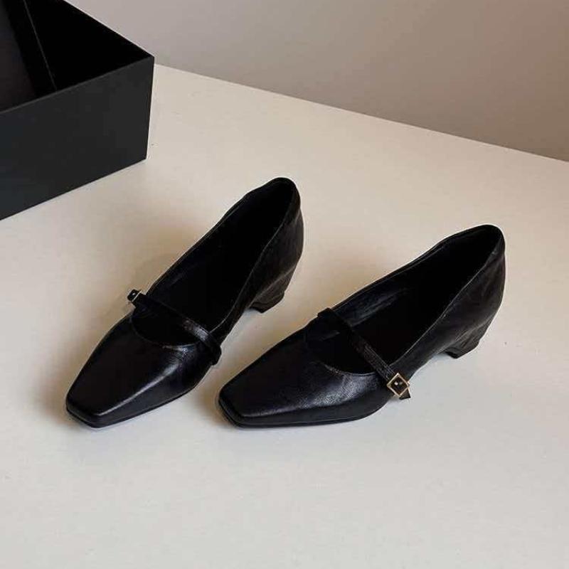 French Vintage Square Head Low Heel Camellia New Women's Shoes Spring Autumn Thick Heel Single Shoes Black Versatile Casual