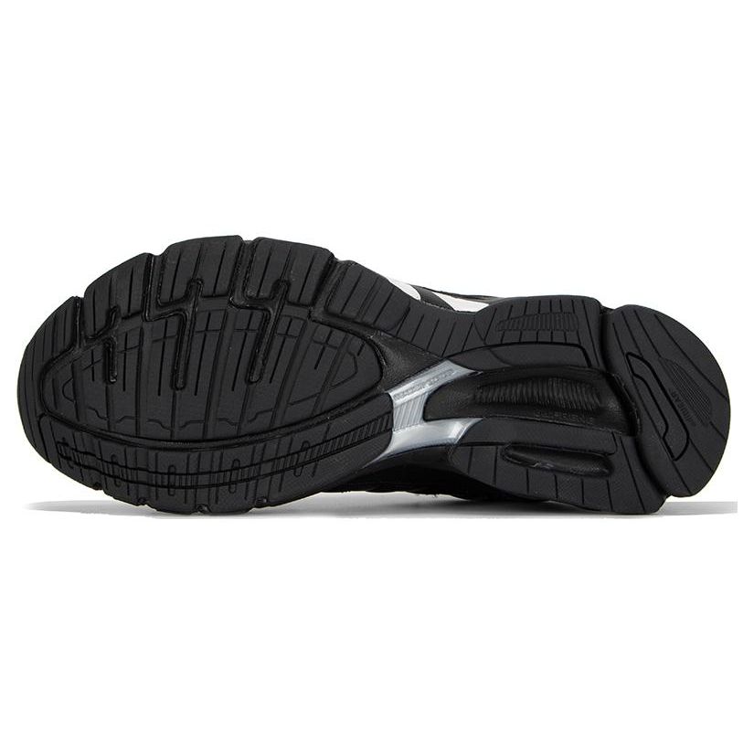 Adidas Equipment 10 Comfortable Casual Synthetic Leather Cushioning Non-Slip Wear-Resistant Low-Top Running Shoes Men Sneakers Black HQ4663