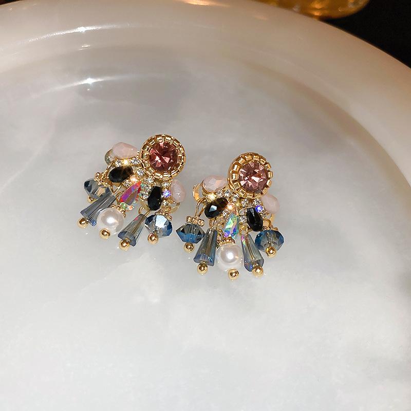 Retro High-End Silbernadel Diamantbesetzte Blumenohrringe, Europäische und Amerikanische Übertriebene Temperamentsohrringe, Leichter Luxus Nischenohrringe