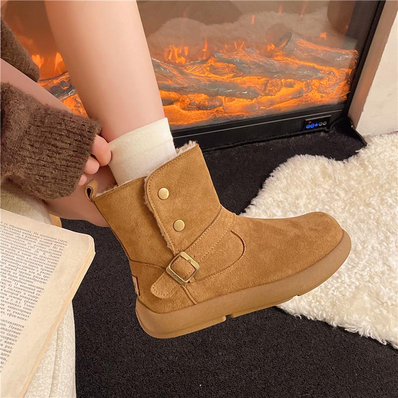 Women's Plus Size Soft-Sole Height-Enhancing Warm Winter Leather-Fur Combination Snow Boots with Plush Lining for Outdoor Sports