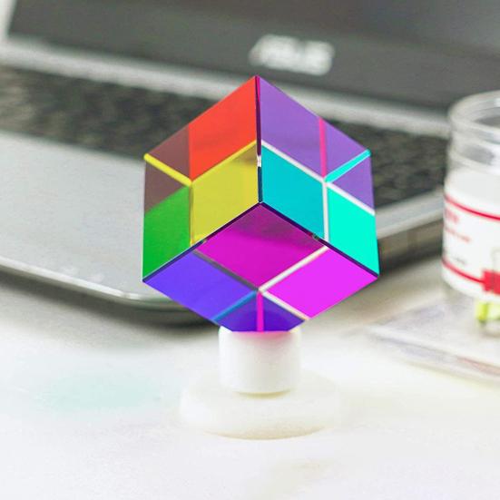 Renkli Sahte Kristal Küp Prizma Dekoratif Masaüstü Oyuncak Işık Kırılması Bilim Projesi Eğlenceli Öğrenme Renklerle Oyna