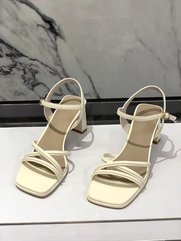 

2025 summer new fashion daily versatile non-slip fashion thick heel high heels casual high heel sandals 35