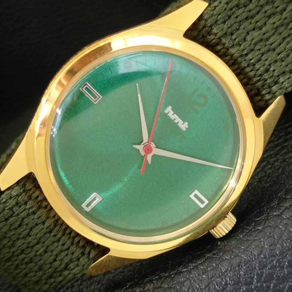 

VINTAGE HMT PILOT HAND-WINDING INDIAN MENS GREEN COLOR DIAL WATCH a703035-1 R212-a703035