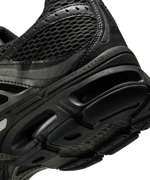 [Nike] Air Max Moto 2K M - Black:Metallic Dark Grey:Dark Smoke Grey IO9279-001