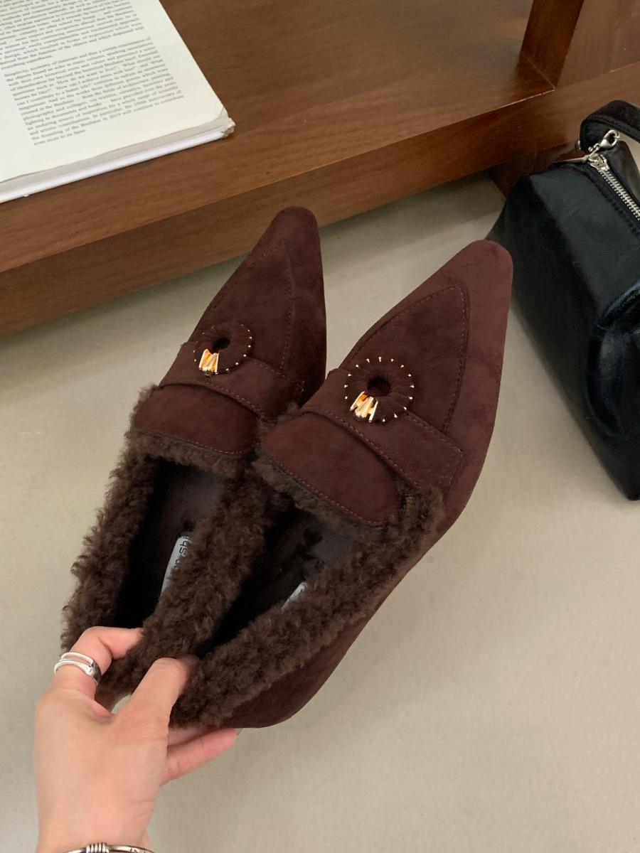 

2025 autumn and winter new French fluffy Mary Jane single shoes women s winter fashion square head one-word buckle thick heel cotton shoes 39 темно-коричневого