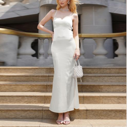 Temperament new satin suspender dress, sexy hottie backless strap slim long dress dress