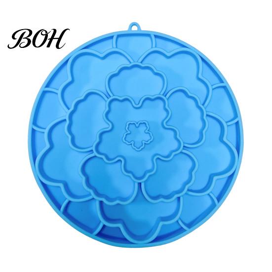 Anti-choke Dog Feeder Pet Slow Mat, Soft Silicone Lick Prevents Mat for Dogs Choking, Dish Cats Kibbles Thick Treat Multi-grid