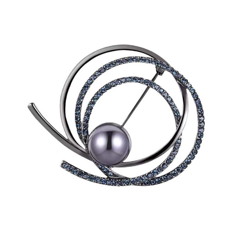 Personalized Circular Diamond-encrusted Brooch, High-end Feminine Charm, Luxurious Pearl Brooch, and Niche Design Sense Brooch