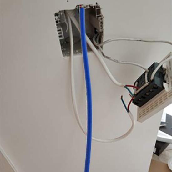 Akuoly Einziehstange, 50cm x 10 Stäbe, Spezielles Einziehwerkzeug mit Aufbewahrungskoffer zum Einziehen von Drähten, Einziehstange zum Einziehen von Drähten