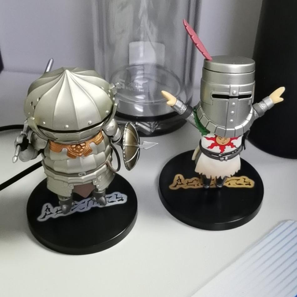 New Dark Souls Figure Solaire Siegmeyer Oscar Ornstein Artorias Action Figure Pvc Statue Collection Model Toy For Children Gifts