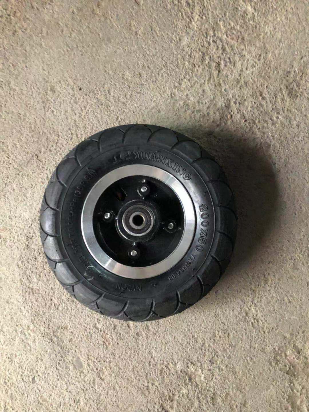 

8-дюймовая износостойкая передняя ступица колеса с шиной для электросамоката/велосипеда