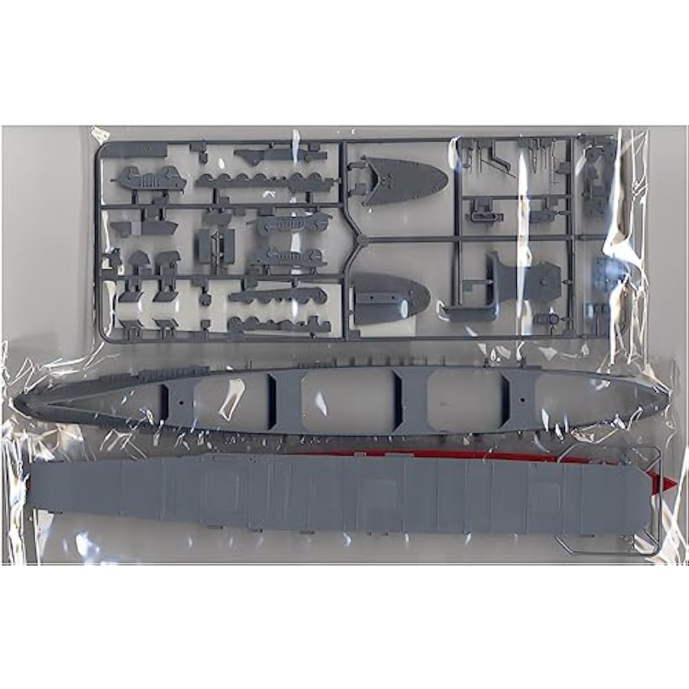 Tamiya 1/700 Waterline Series No.214 IJN Aircraft Carrier Zuikaku Plastic Model 31214