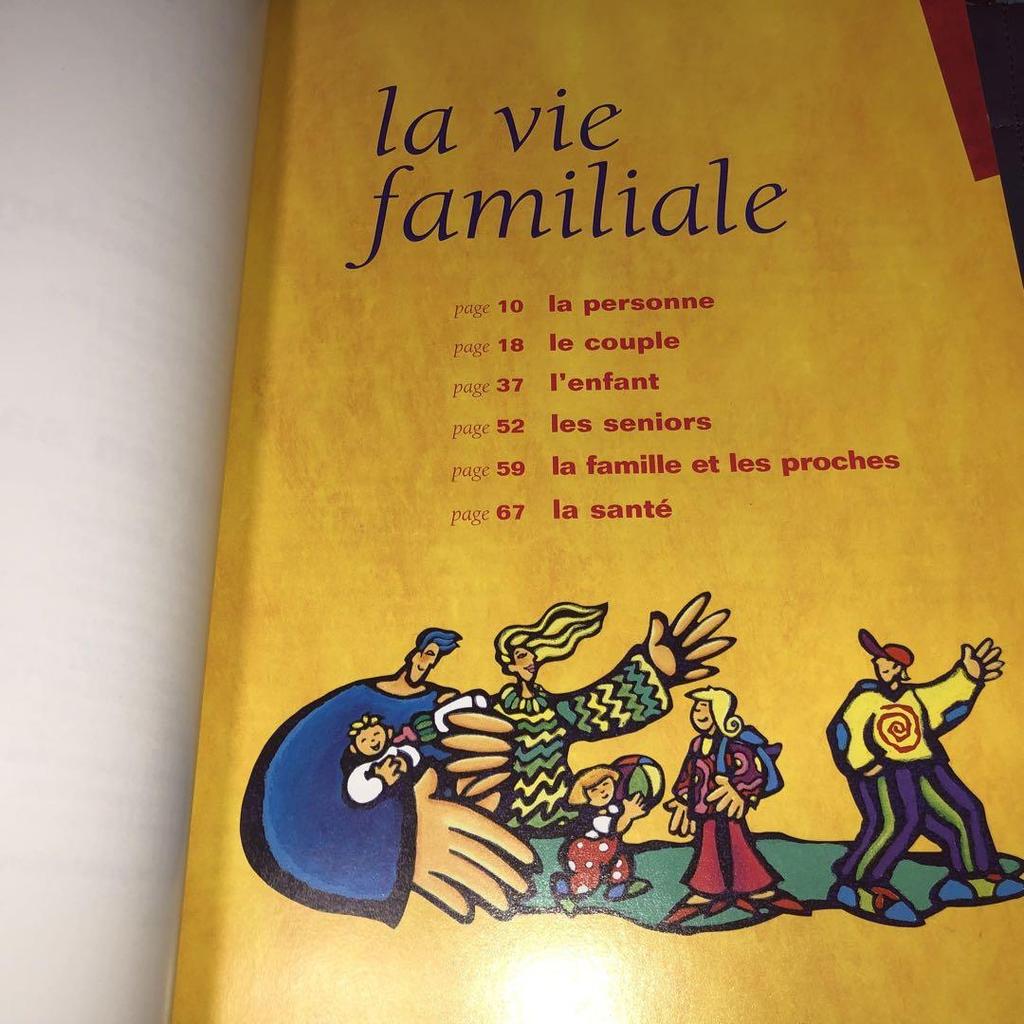 [USED] Larousse Dictionary: Everyday Life In France, French, Large Book, Hardcover