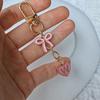 Creative Letters Metal Pink Bow Keychain Fashion A-Z 26 Letters Keyring Charms Mobile Phone Key Holders Bag Accessories Gift