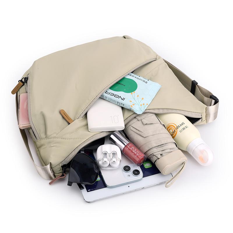 Women's Bag Large Capacity Crossbody Bag Nylon Lightweight Shoulder Bag