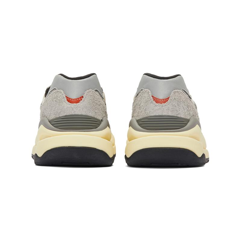 New Balance 5740 Grey White Black Sneakers M5740RG