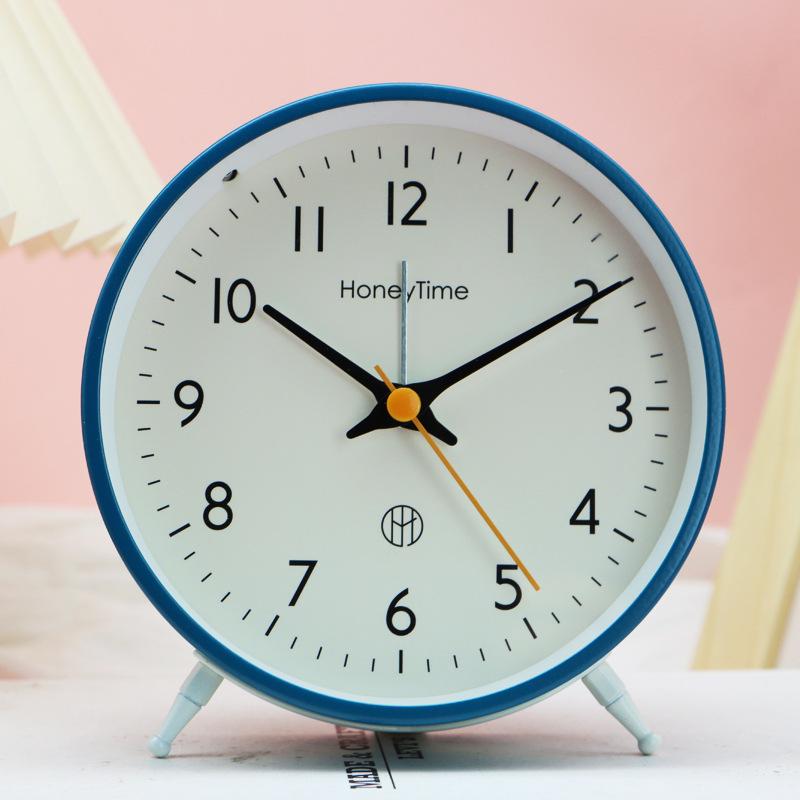 Desktop Silent Alarm Clock for Children, Boys and Primary School Students with Special Wake-up Artifact for Girls To Display Desktop Clocks