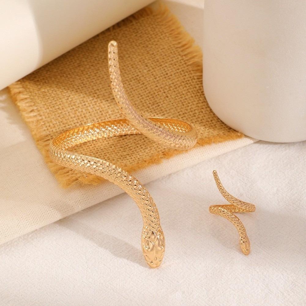 

2Pcs/set Metal Texture Bracelet Jewelry Set Snake Shaped Opening Bracelets золотий