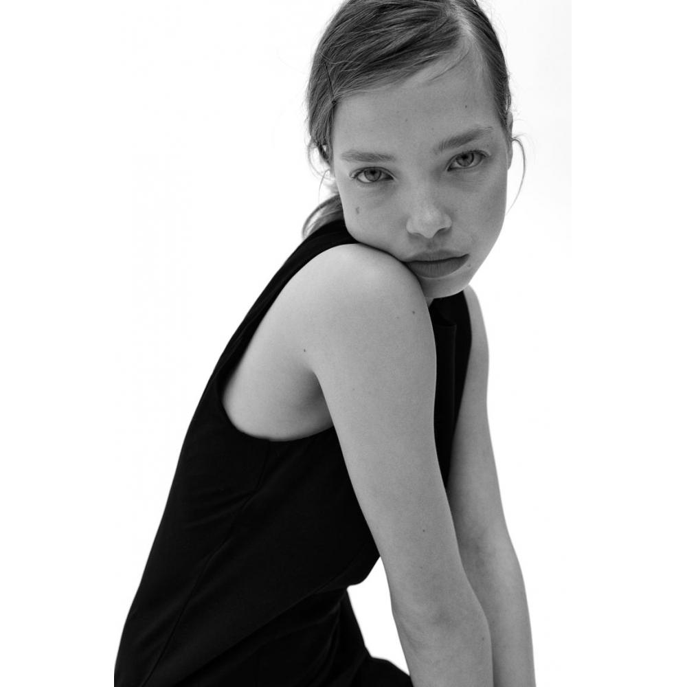 

H M Sleeveless Twill Dress Black