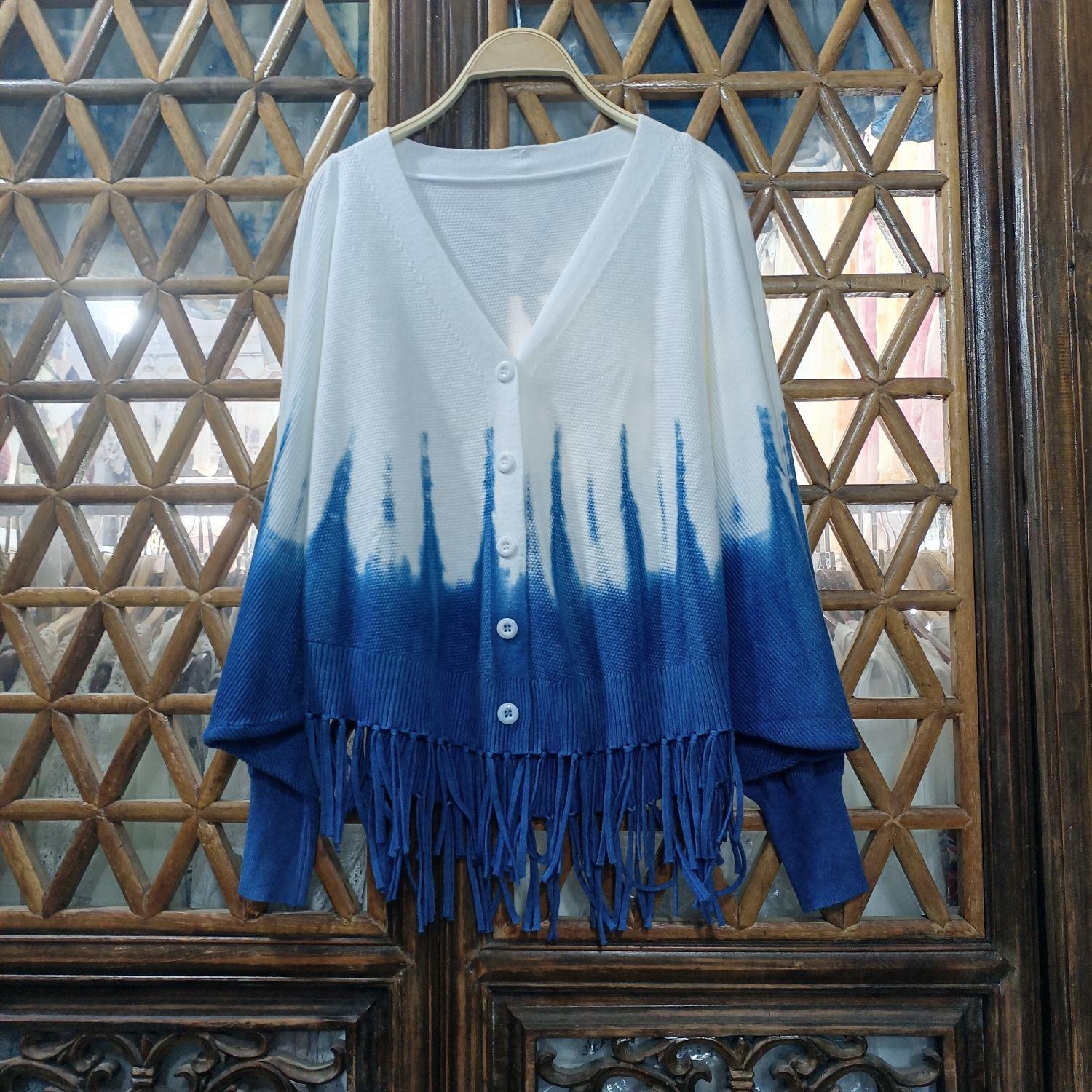 

Indigo Blue Tie-Dye Knit Cardigan with Turn-Down Collar – Women s Slim Fit, Long Sleeve, Short Design for Autumn and Winter One Size