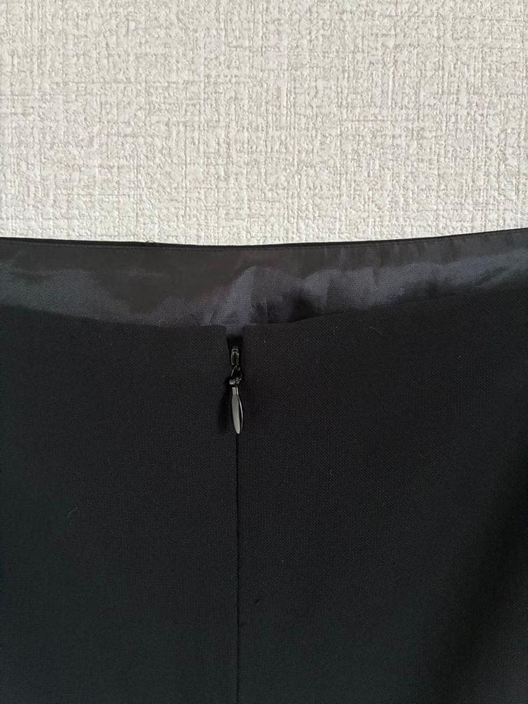[GEBRAUCHT] YOASOBI Kleid mit eckigem Ausschnitt und Schlitz, 9M, Wunderschön