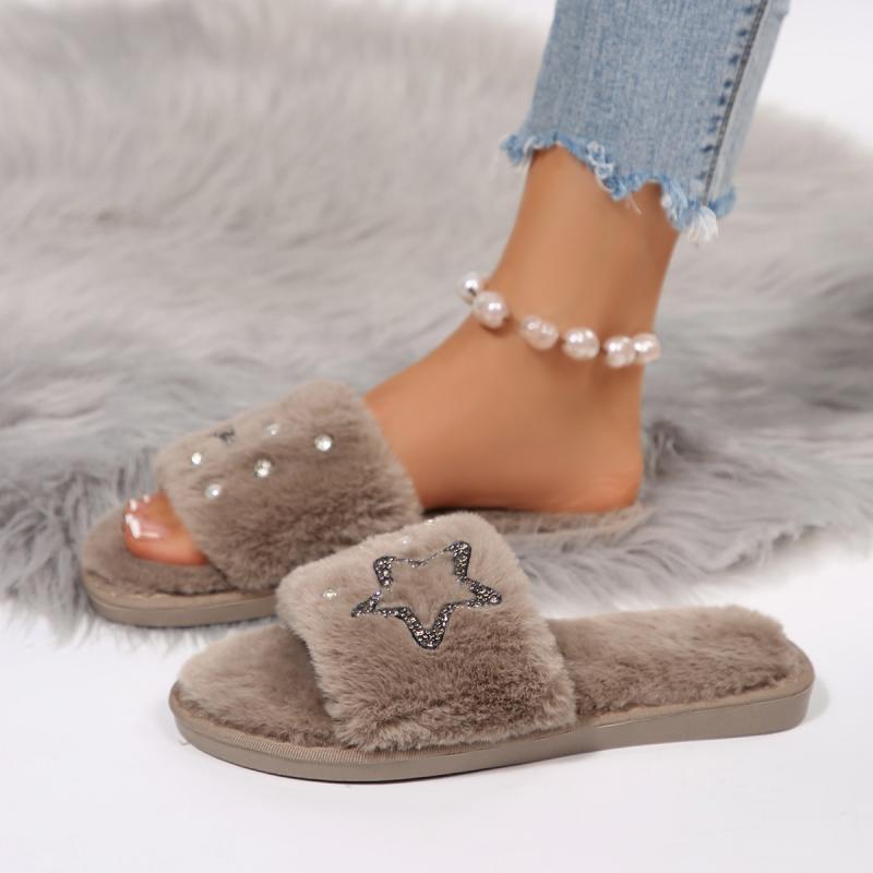 Fashion Punk Glitter Star Decoration Cotton Slides Women 2025 Winter Warm Short Plush Flat Heel Slippers Comfort Soft Indoor Slipper