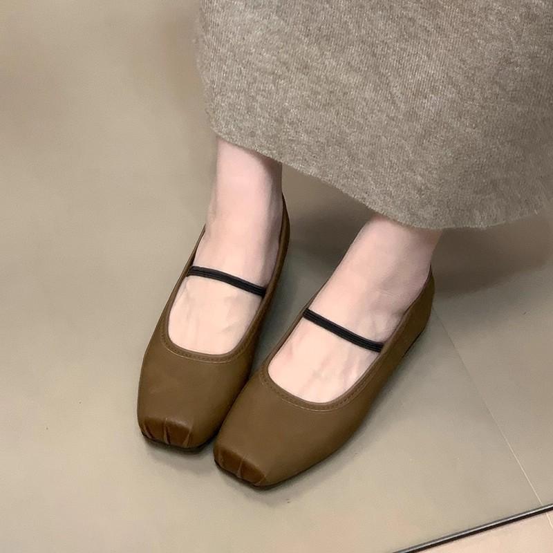 Chaussures Mary Jane rétro françaises pour femmes 2025 automne nouveau bout carré bouche peu profonde ballerines chaussures simples hauteur intérieure augmentée petites chaussures en cuir