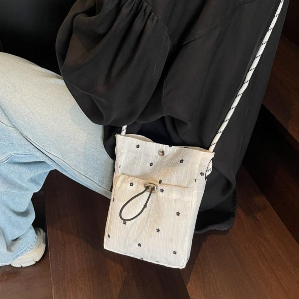 Flower Printed Pleated Cloud Crossbody Bag Lightweight Folded Slant Bag Phone Shoulder Bag Daily