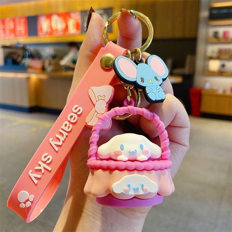 One creative cartoon Sanrio rocking doll keychain pendant, a cute and exquisite multi-purpose bag and car key pendant, suitable