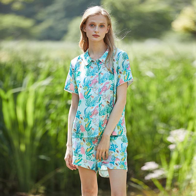 

[Underwater World] Pajamas women s summer short-sleeved shorts simulated silk ins can be worn outside loungewear set L