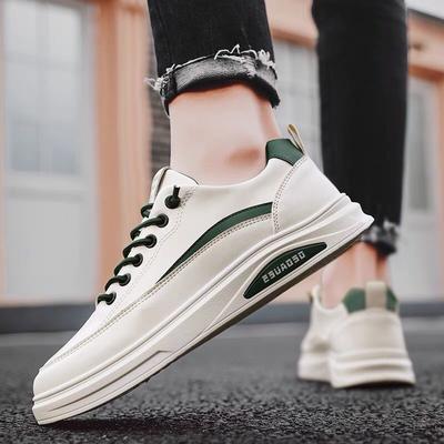 Buty męskie 2023 nowe letnie małe białe modne buty sportowe buty na co dzień deskorolkowe męskie Trend buty na każdą mecz męskie buty skórzane