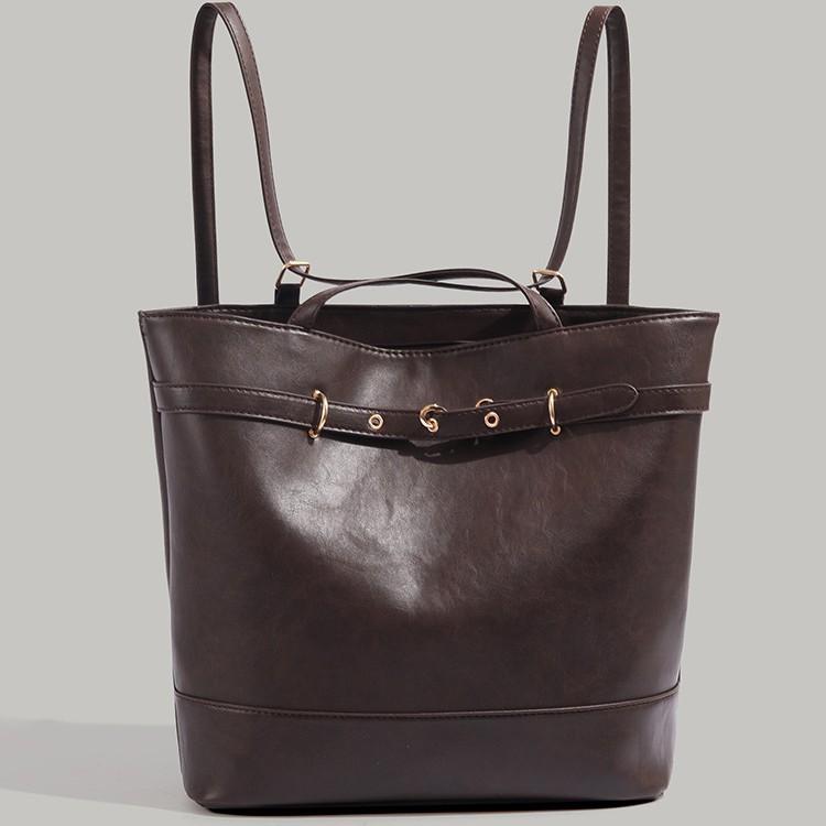 Vintage Large Capacity Backpack for Women 2024 New Autumn Winter High-end Fashion Niche Tote Bag Versatile Shoulder Bag