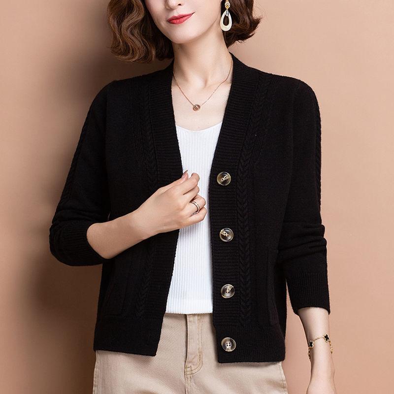 Fashion Knit Small Coat Spring Autumn Outerwear Short Women's Sweater Cardigan Middle Aged Mom Women's Clothing