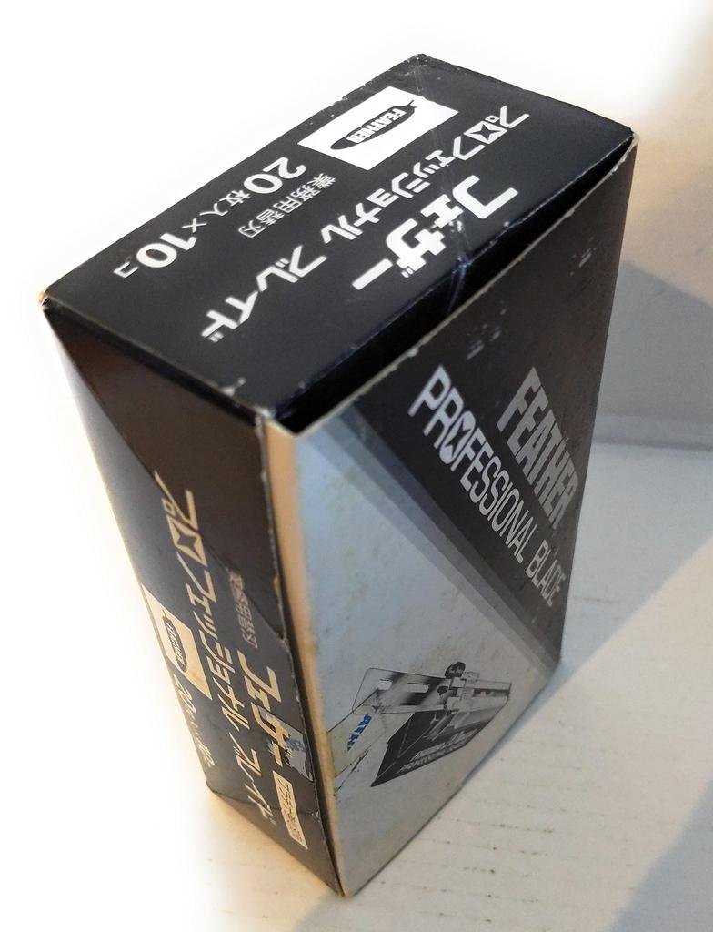 Feather Professional Blade Replacement 20 blades per pack x 10 packs PB-20 Blades,