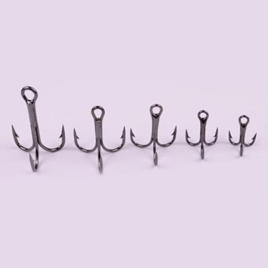 100 Stück Drillinge aus Hartstahl, 7 Größen, 2/4/6/8/10/12 Angelhaken-Gerät