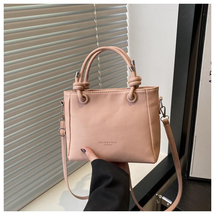 Premium Sense Niche Bag Women's 2025 New Spring and Summer Versatile Messenger Bag Popular Handbag Bucket Bag