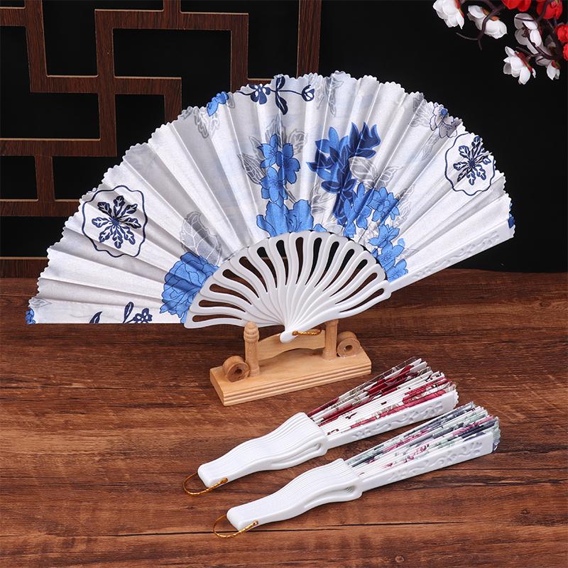 Retro Flower Printed Folding Fan Classical Dancing Fan Women Cheongsam Fan Portable Hand Held Fan Wedding Fan Decor Gifts