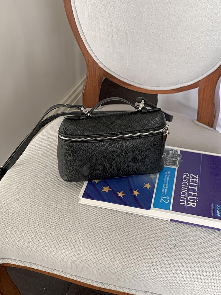 

Bags Women s messenger bags Versatile bucket bags Women s small square bags 2025 new high-end women s bags Exquisite small bags чорний