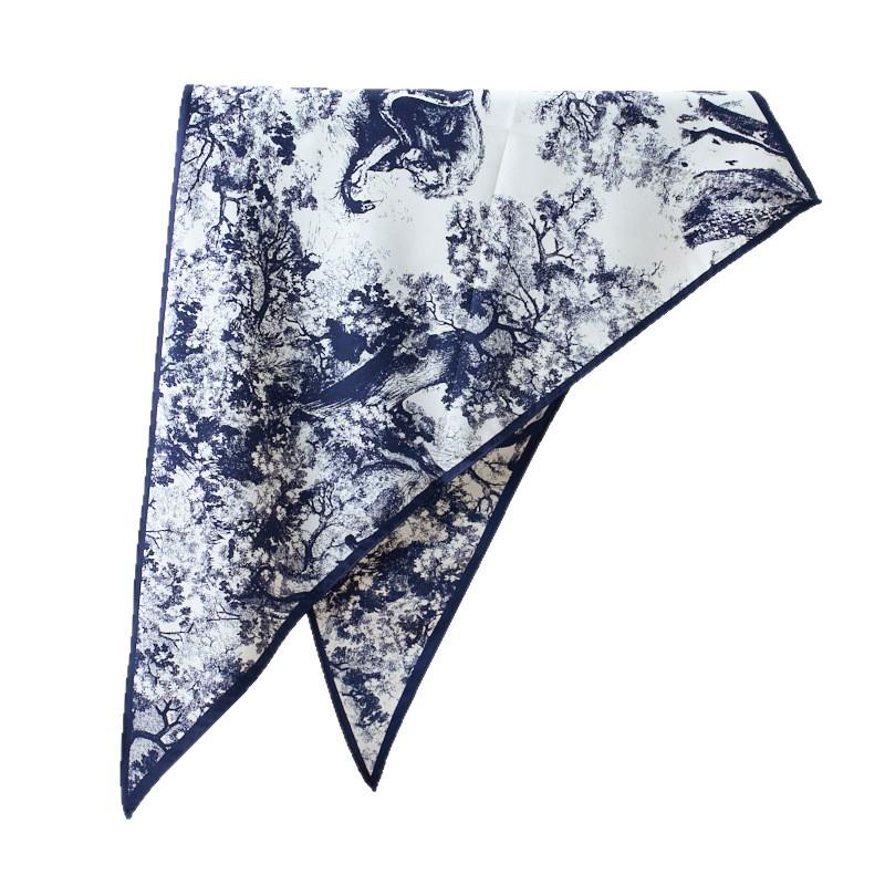 New Korean version of fashion decorative waist seal, high-end printed triangle scarf, multi-functional shawl, women's simulated silk scarf